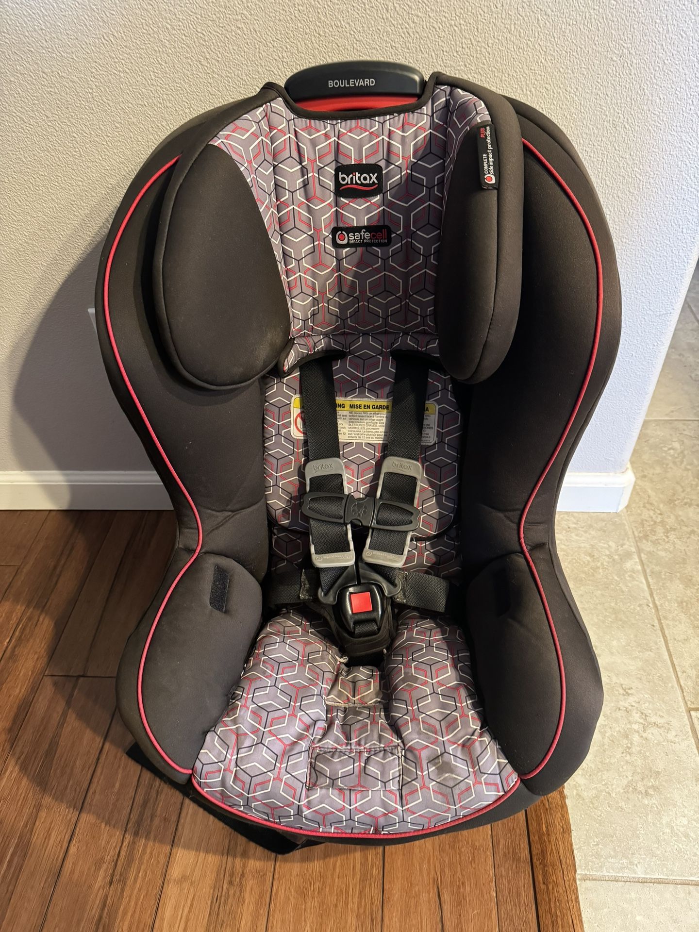 Britax Boulevard Convertible Car seat 