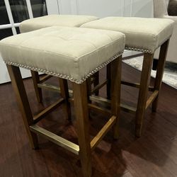 Counter / Bar Stools (like new)