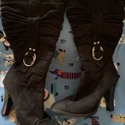 Black Suede Heel Boots