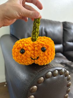 New halloween pumpkin crochet plush decor