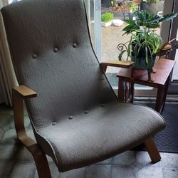1951 Eero Saarinen Grasshopper Chair