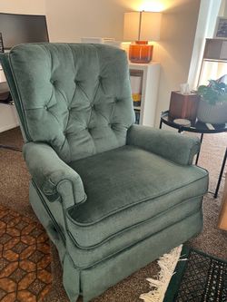 “Vintage” Recliner