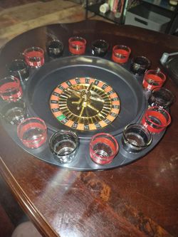 Shot roulette drinking game