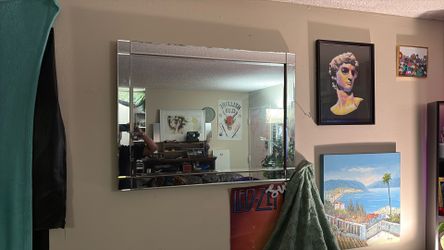 Chende Vanity Mirror SHOOT ME AN OFFER 