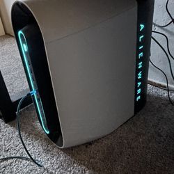 Alienware Aurora R9