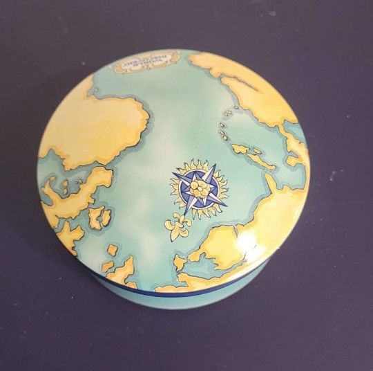 Vintage Tiffany & Co. porcelain trinket box designed for Tauck World Discovery Tours