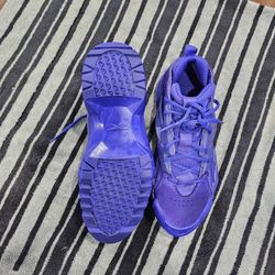 REBOOK  SHOES ULTIMA  WOMEN'S  SIZE 6