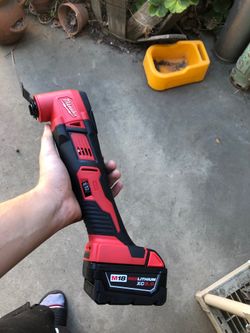 Milwaukee M18 multi-tool