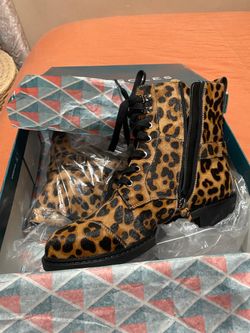 Botas