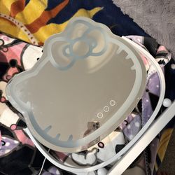 hello kitty mirror