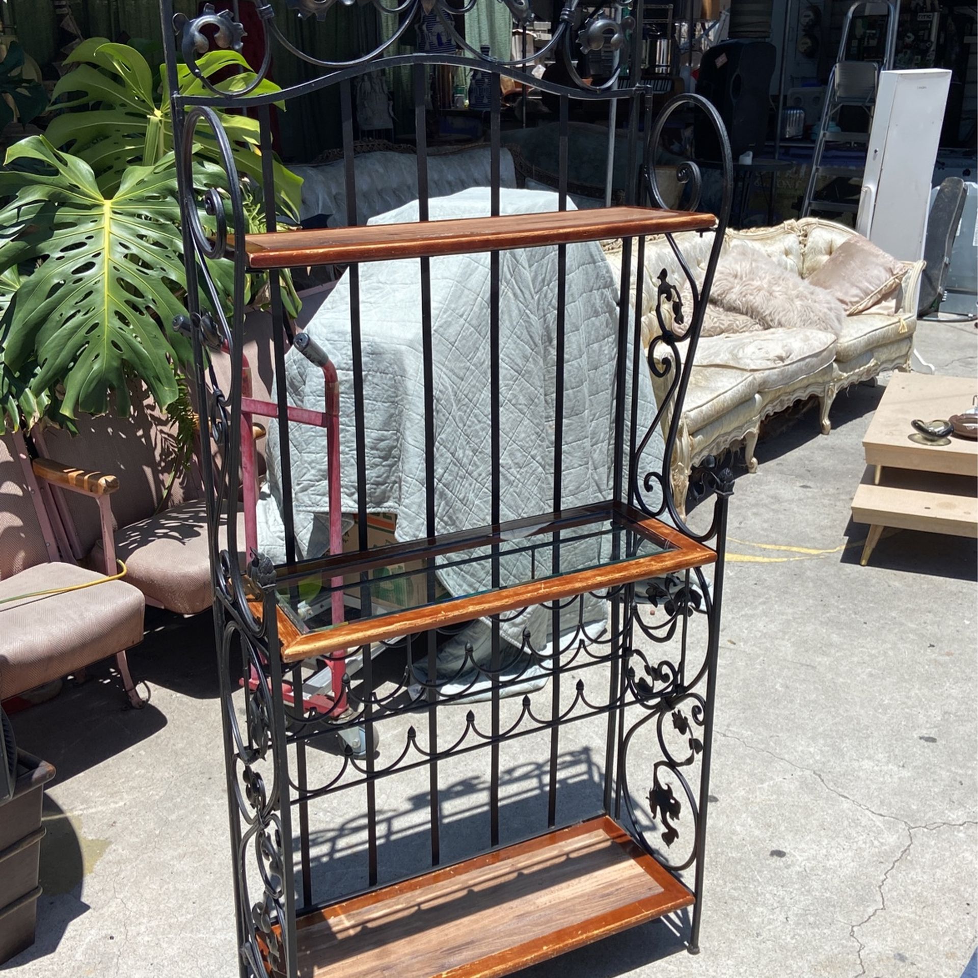 Transitional Rustic Bakers Rack Metal Frame & Wine Rack 3 Shelfs 