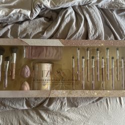 Glitz & Glamour makeup brush Set 