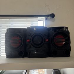 LG speaker