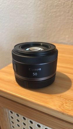 Canon RF 50mm F1.8 STM