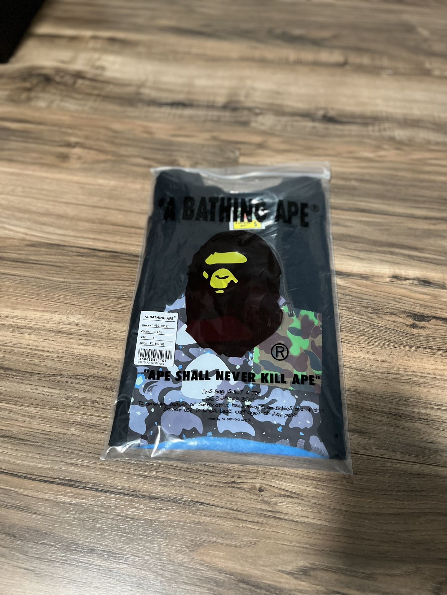bape tee