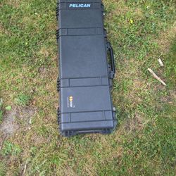 new with foam pelican 1720 gun rifle case