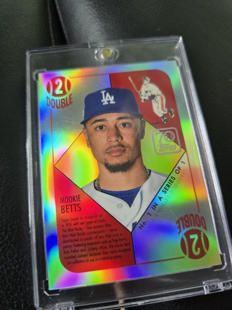 Topps Baseball Cards Mookie Betts Refractor