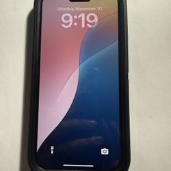 iPhone 15 Pro max 512gb - Unlocked- Great Condition 