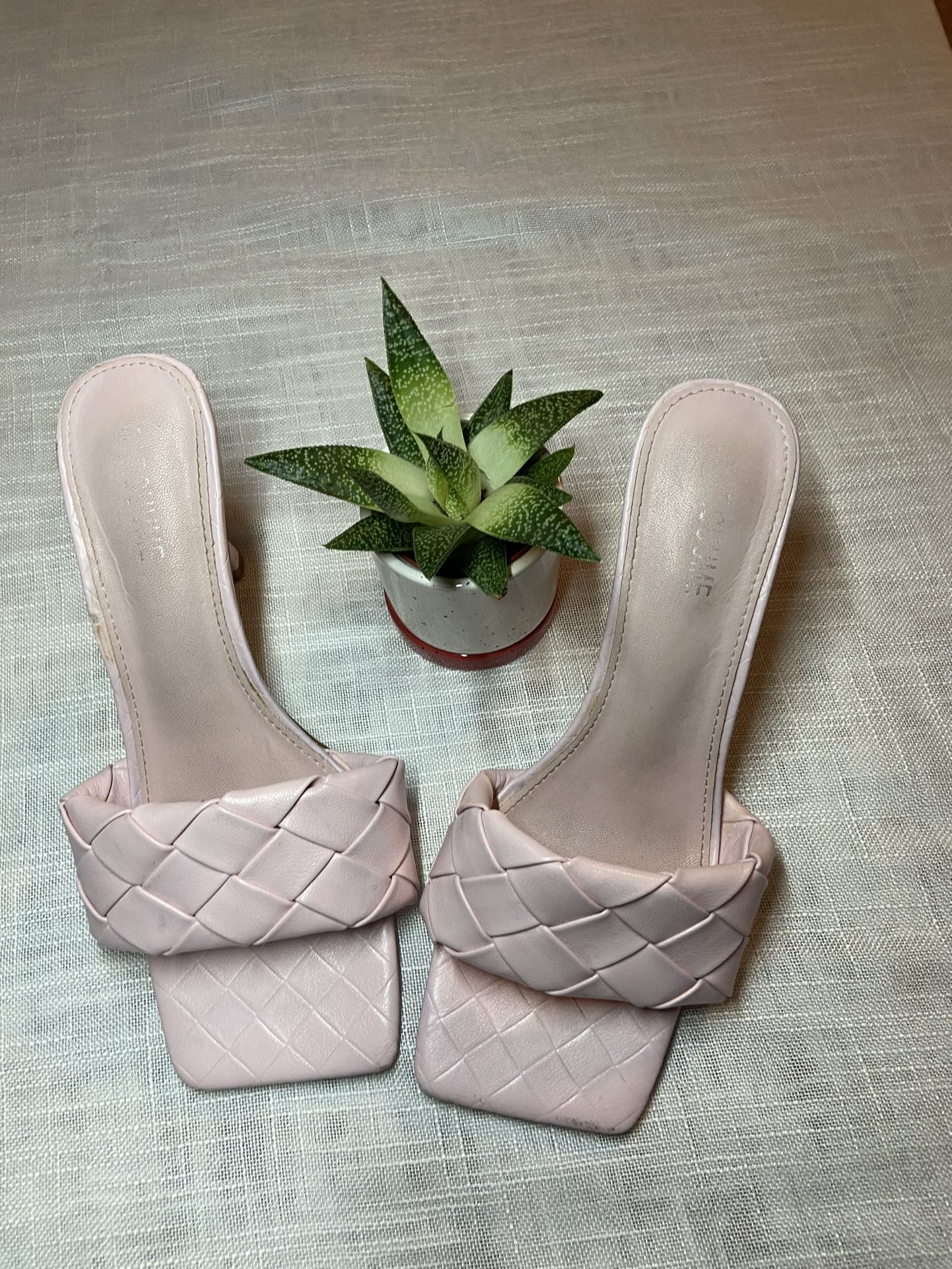 Pink women’s heels