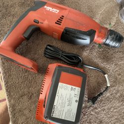 Hilti Rotary Hammer With Battery And Charger