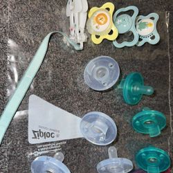 Baby Pacifiers 