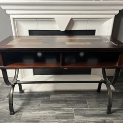 Living Room Table And Entertainment Console Set With Lamps