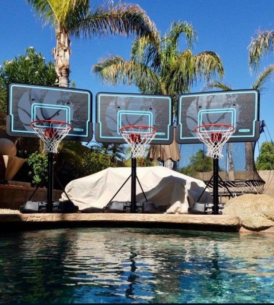 Poolside basketball hoop