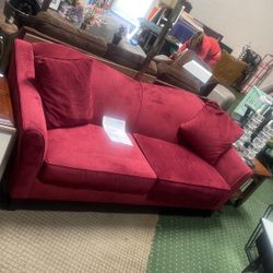 Couch And Table 