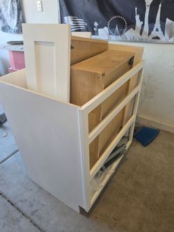 Free cabinet