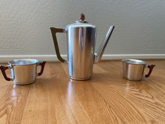 Kensington Metal Coffee Pot Server, creamer. Sugar bowl set