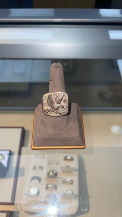(14k)Gold eagle ring (23.6 grams)