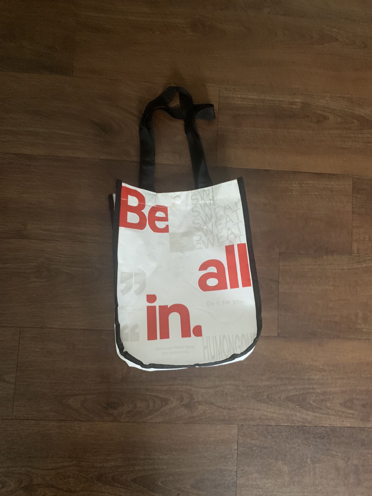 NWOT LULULEMON Reusable Logo Tote Shopping Bag Red & White 10" X 9”