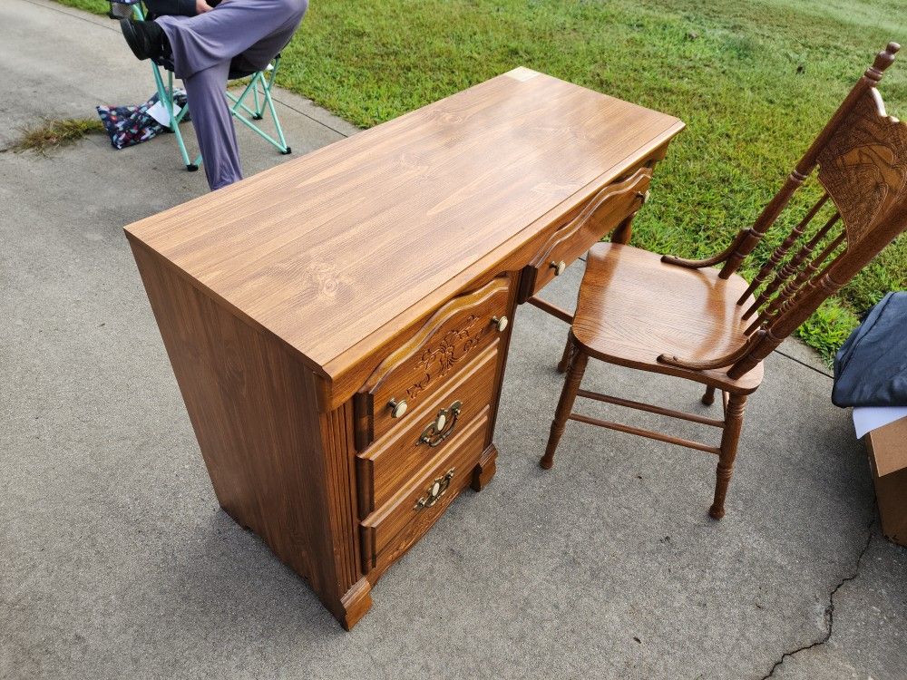 Children's Desk