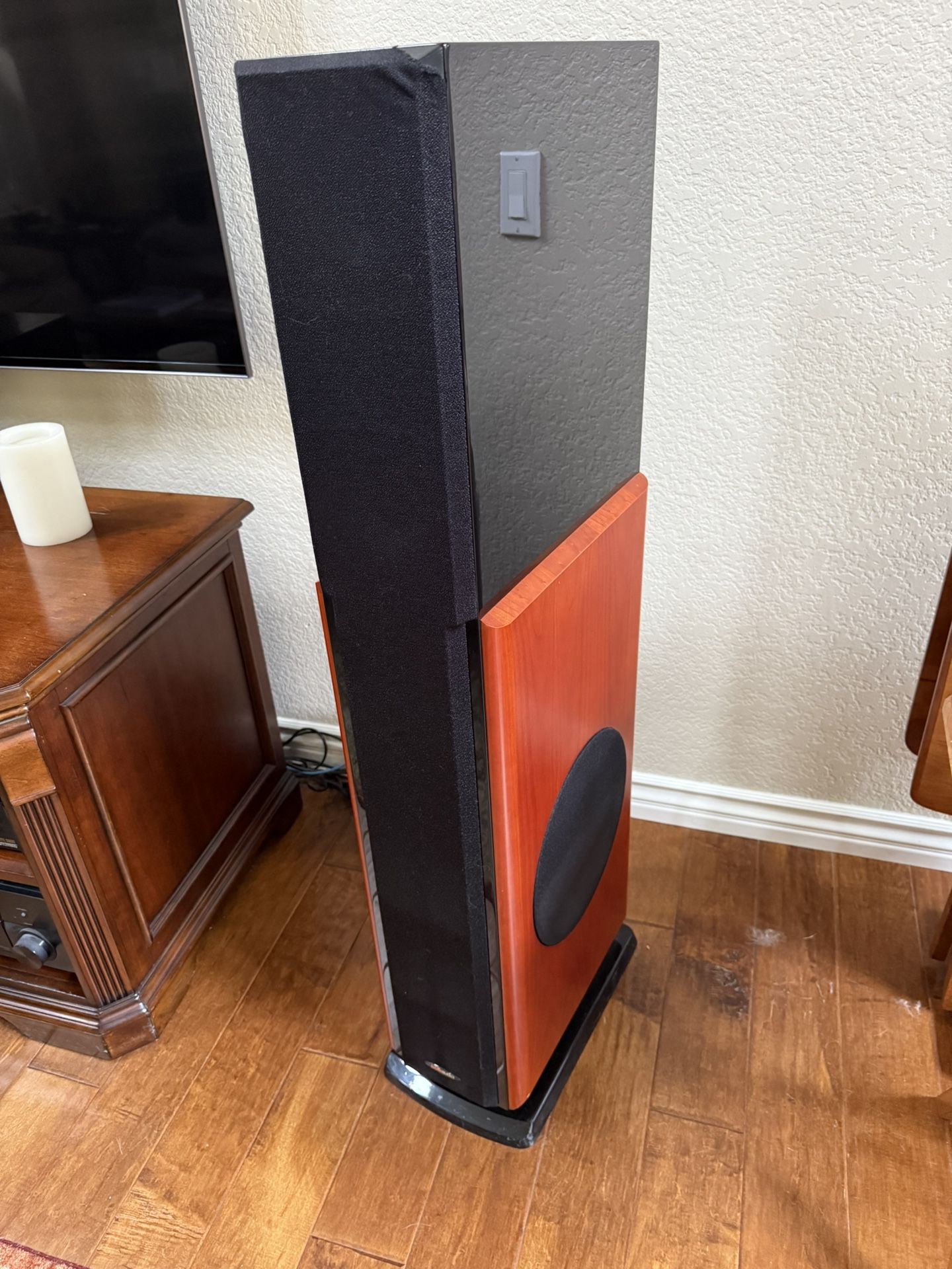 Polk Audio LSi 5.1 Surround Sound Home Theater Speaker System - Audiophile Quality