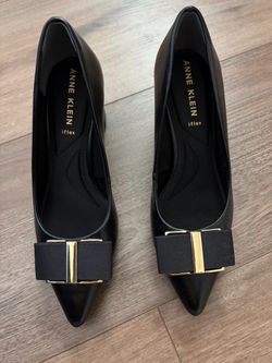 Anne Klein Heels _ Make An Offer !!
