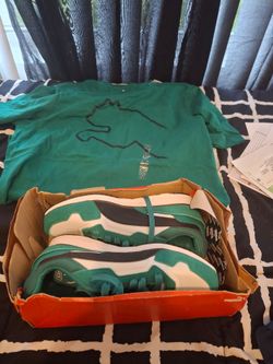 PUMA SHOES/T-SHIRT