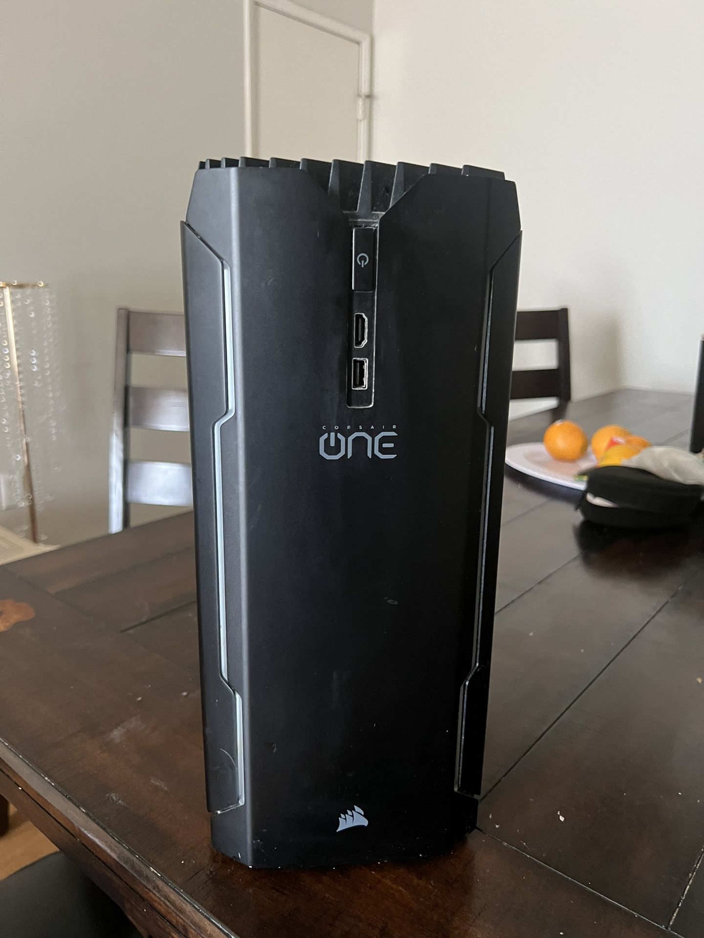 Corsair One Beginner Pc
