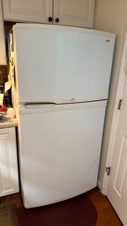 Free Working Refrigerator Woodstock