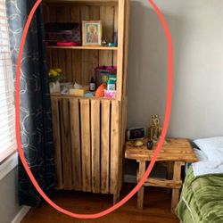 Handmade Woody Shelf Linen Chest 