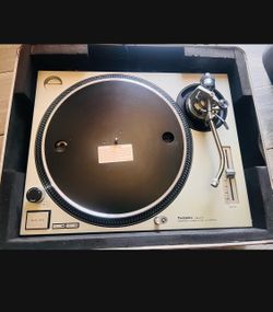 1200 MK2 TECHNICS #1 TURNTABLE