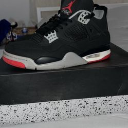 Jordan 4 Breds  2019 
