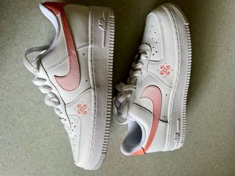 Nike Air Force 1 White Pink Coral Sneakers