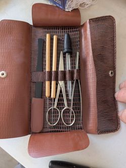 Vintage dissecting kit