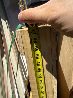 Free Wooden Pallets / Scrap Wood