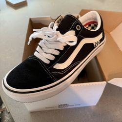 Woman’s Vans Skate Old School 6.5