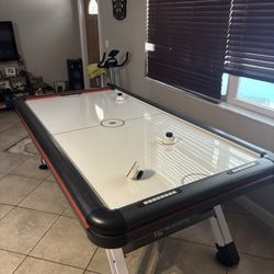 Hockey Table 