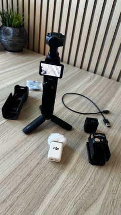 Like new DJI osmo pocket 3 set