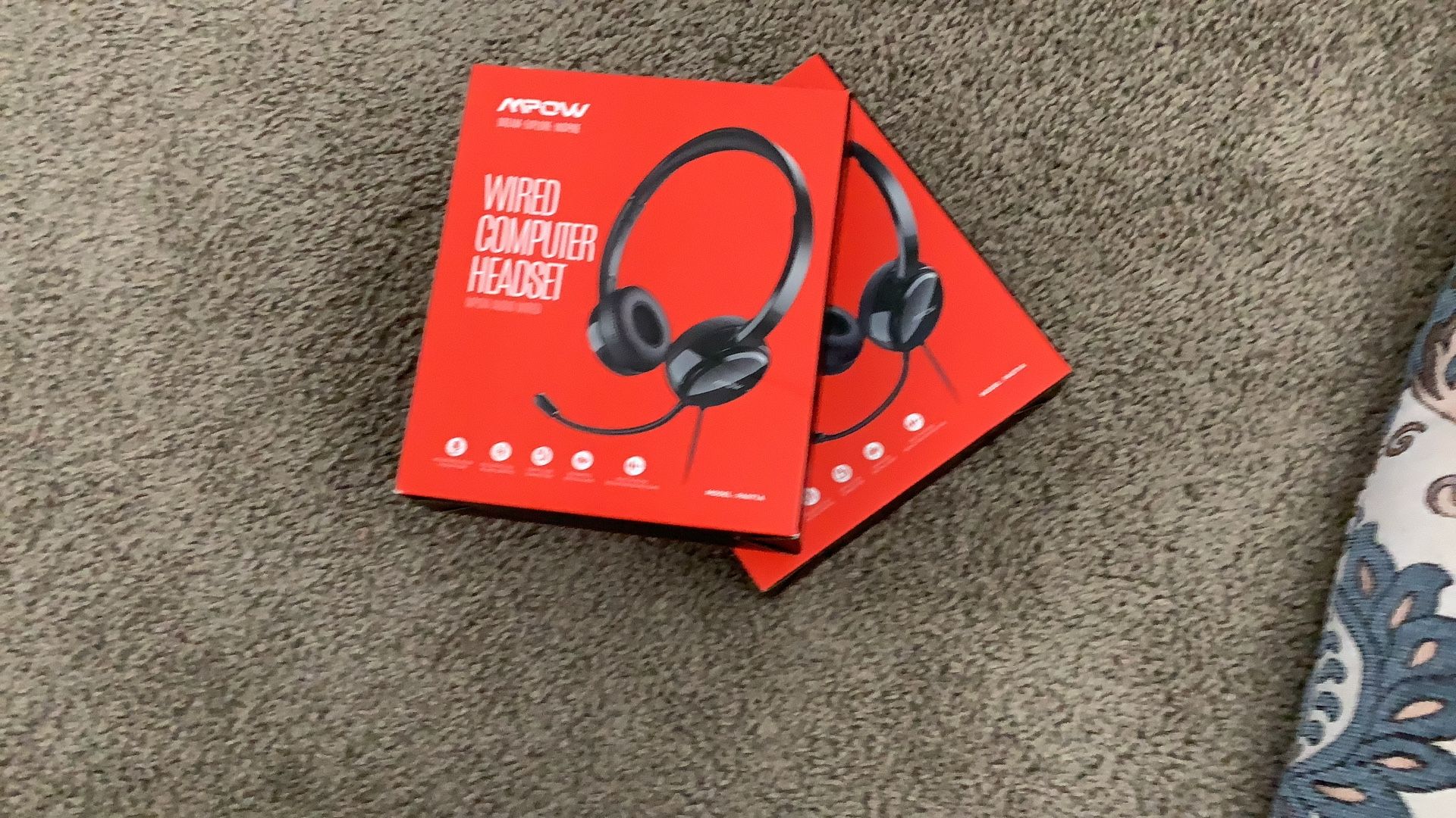 Two Computer Wired Headsets