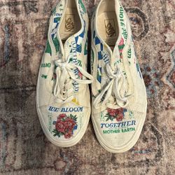 Old Shook Vans For Sale. Size 11. 