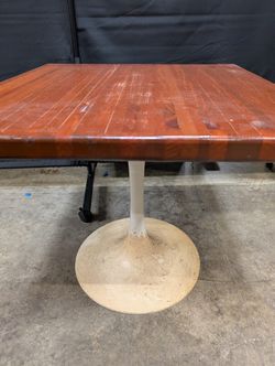 Used *Retro Square Wood Top Pedestal Table